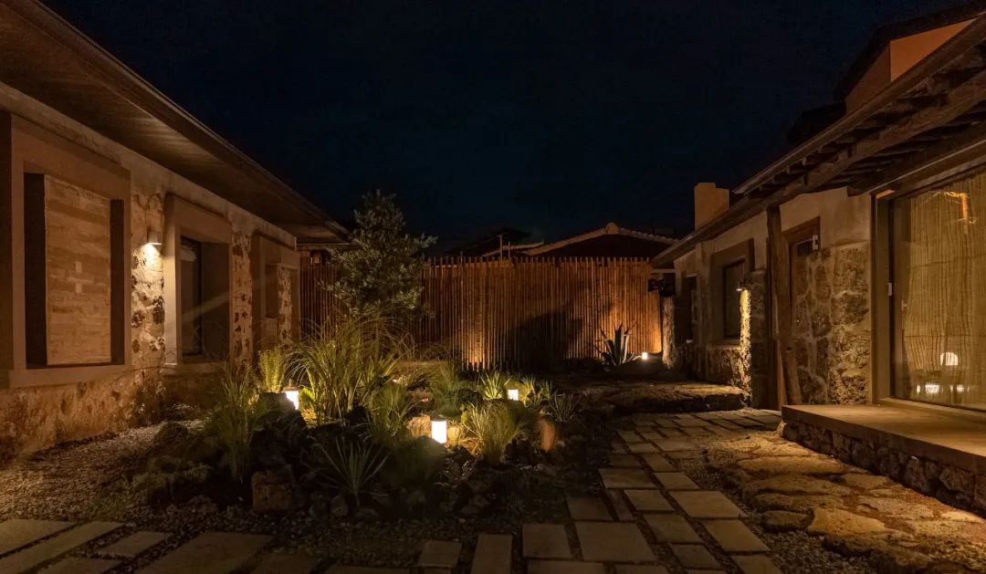 濟州島Gwideok-ri鄉(xiāng)村溫泉民宿改造設計案例