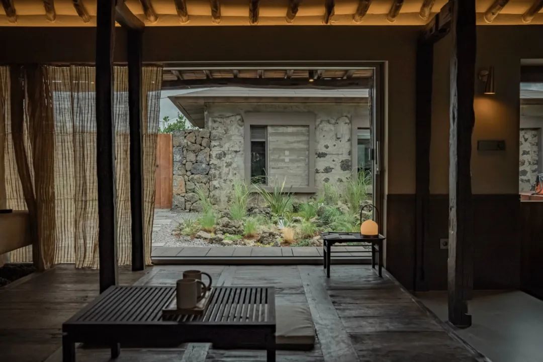 濟州島Gwideok-ri鄉(xiāng)村溫泉民宿改造設計案例