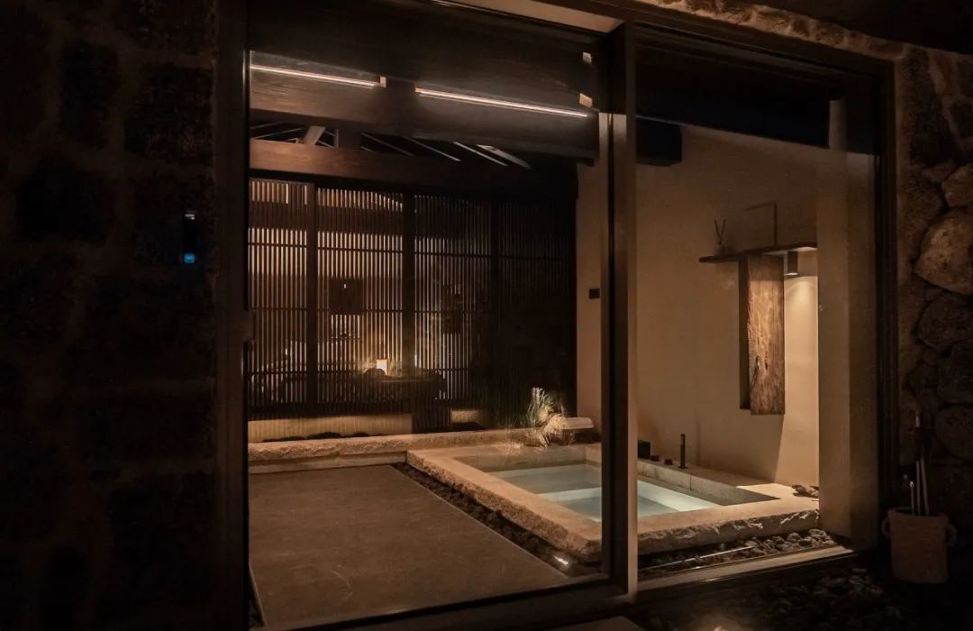 濟州島Gwideok-ri鄉(xiāng)村溫泉民宿改造設計案例