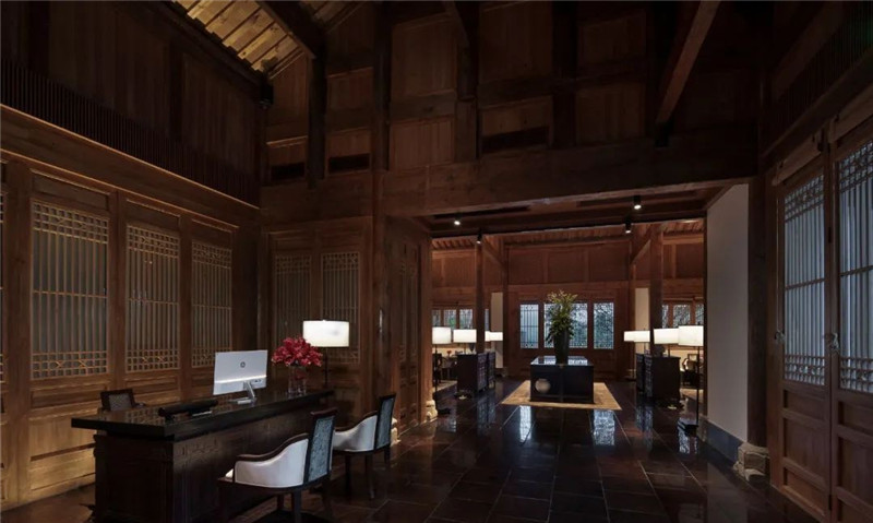 川西風(fēng)情   成都官塘安麓奢華度假酒店設(shè)計(jì)賞析