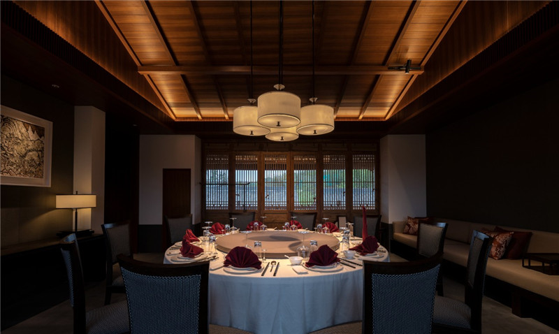 川西風(fēng)情   成都官塘安麓奢華度假酒店設(shè)計(jì)賞析