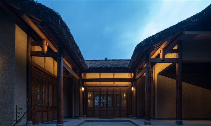 川西風(fēng)情   成都官塘安麓奢華度假酒店設(shè)計(jì)賞析