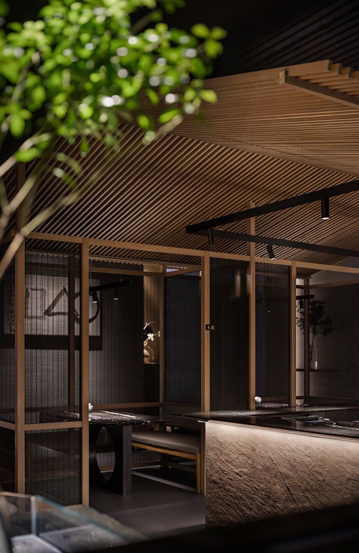 深圳千代田高級(jí)日式料理餐廳設(shè)計(jì)賞析