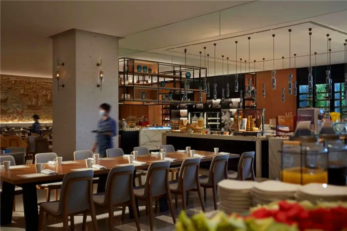 廣州廣交會威斯汀全日制花園餐廳設(shè)計