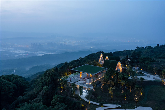 重慶玉峰山慢屋?青麥莊園度假酒店設(shè)計(jì)賞析