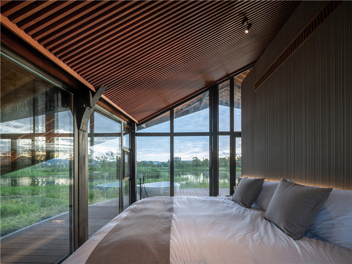 富陽陽陂湖濕地生態(tài)度假酒店設(shè)計(jì)賞析