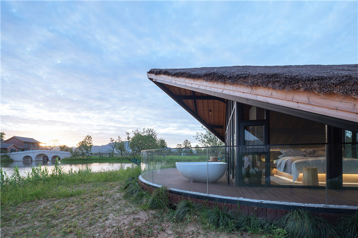 富陽陽陂湖濕地生態(tài)度假酒店設(shè)計(jì)賞析