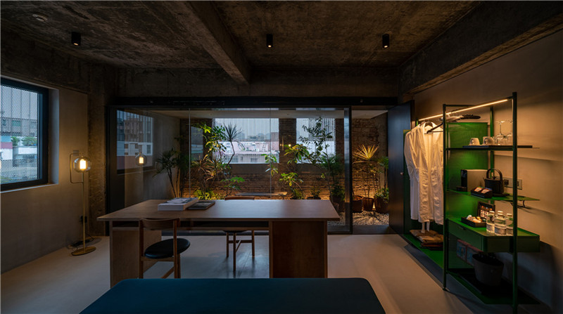 專業(yè)酒店改造公司推薦萬(wàn)科有熊酒店改造設(shè)計(jì)案例