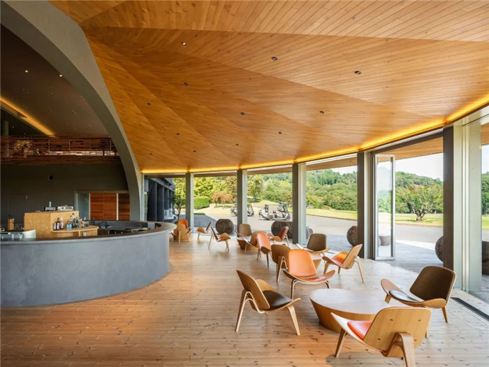 日本The Raysum溫泉度假酒店設(shè)計案例賞析