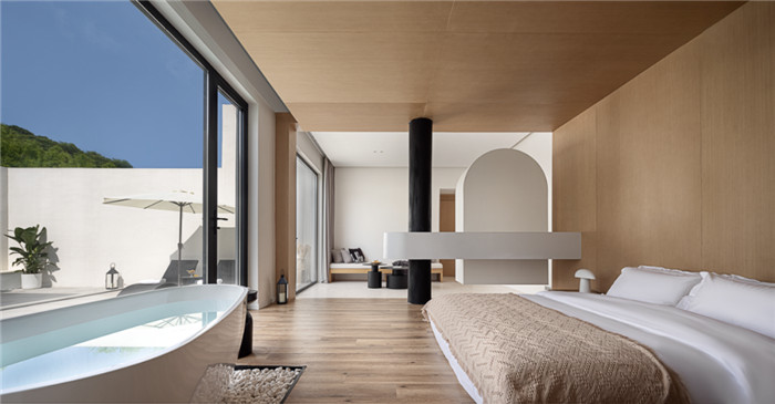 下面就跟隨勃朗設(shè)計(jì)小編一起來欣賞如馬爾代夫般太湖呼夢集度假酒店設(shè)計(jì)案例！