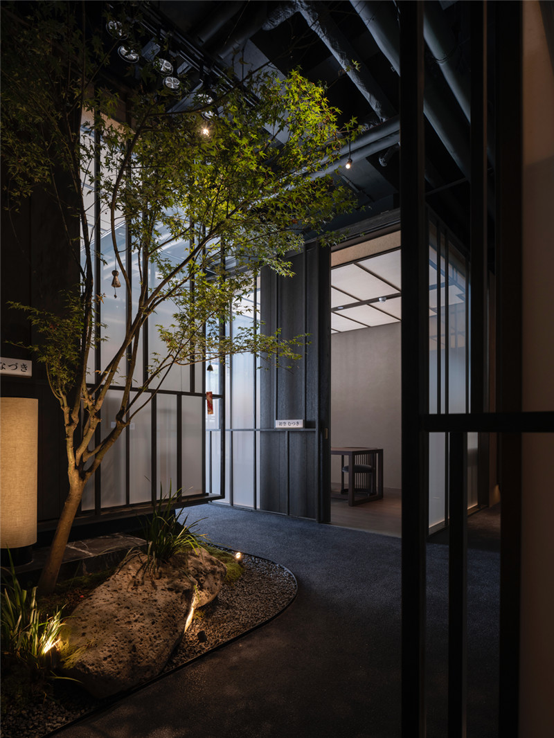 東方美學(xué)   福州朧月·鮨處日式料理餐廳設(shè)計(jì)