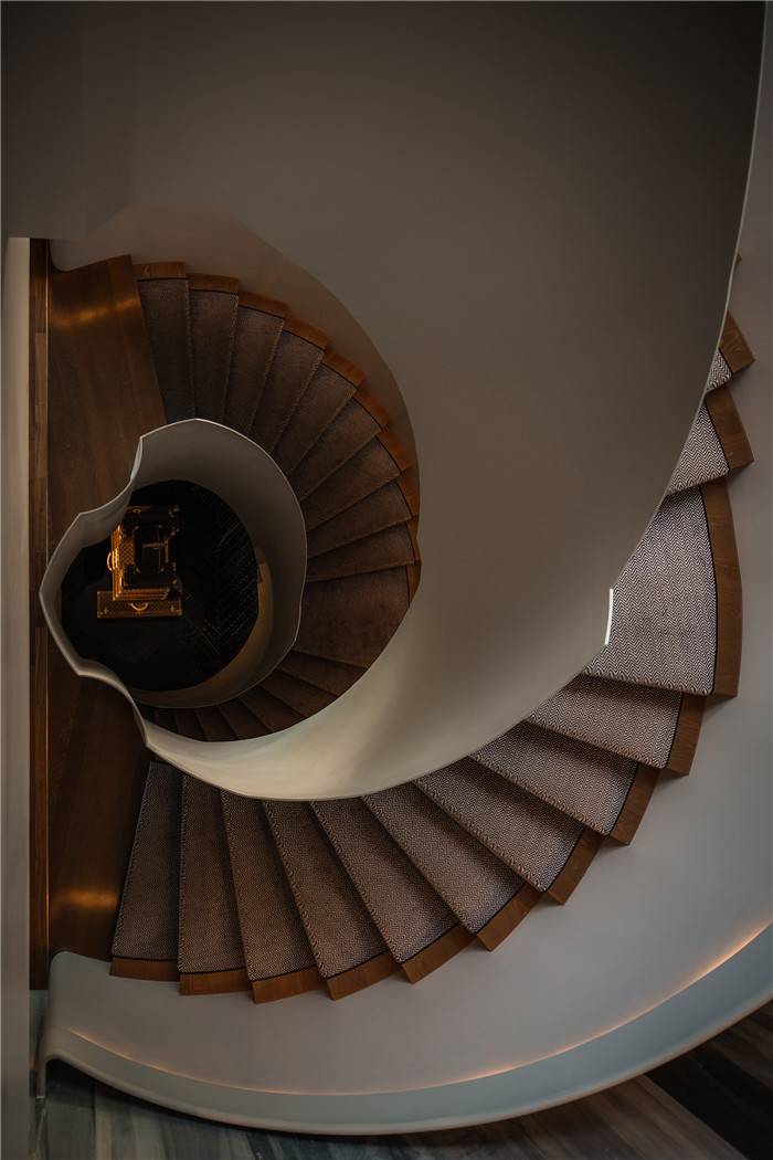 西湖邊上的民國風私宴——隱外餐廳設計