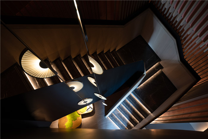 東方美學  揚州滋奇臻品淮揚火鍋店設(shè)計案例