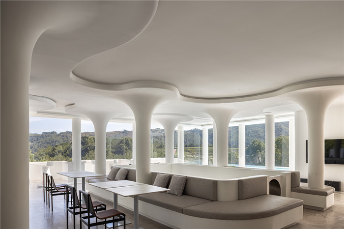 極簡純白  米窩設(shè)計(jì)師酒店設(shè)計(jì)賞析