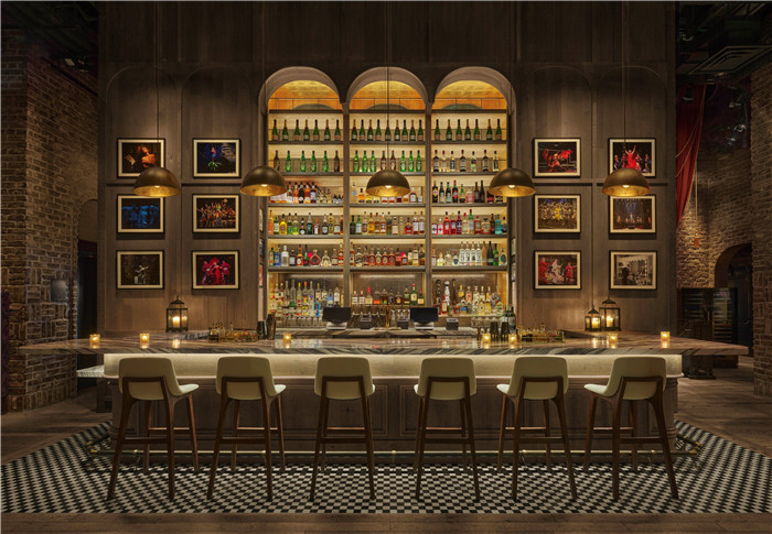 以百老匯為主題的Civilian復(fù)古風酒店設(shè)計