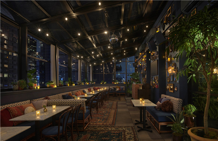 以百老匯為主題的Civilian復(fù)古風酒店設(shè)計