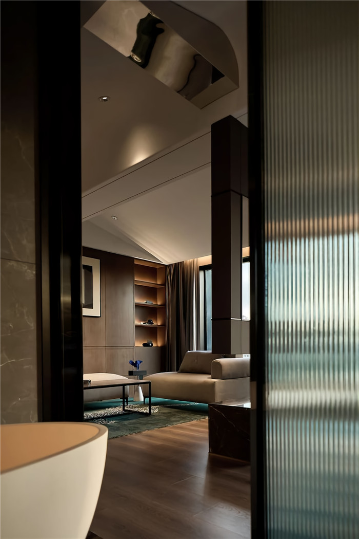 三亞A-hotel   簡約藝術(shù)的年輕化酒店設計賞析  