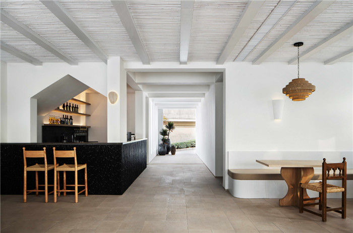 優(yōu)雅度假  蜜悅·藍(lán)白圣島懸崖泡池民宿酒店設(shè)計(jì)