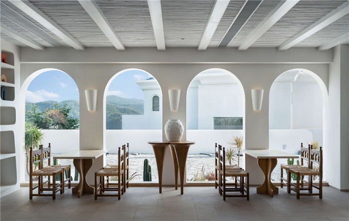 優(yōu)雅度假  蜜悅·藍(lán)白圣島懸崖泡池民宿酒店設(shè)計(jì)