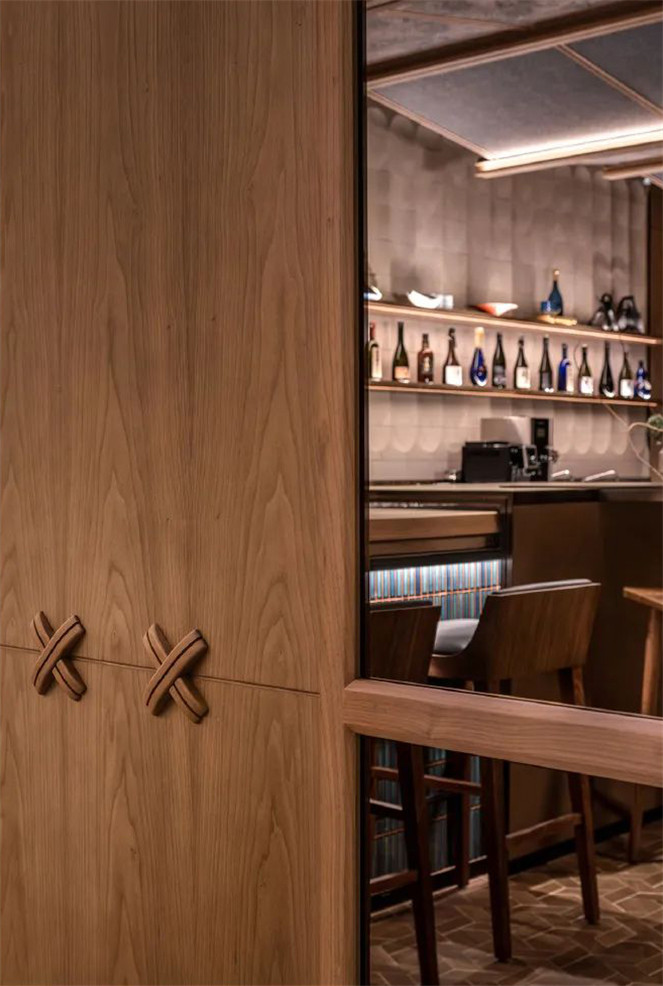 亦古亦今  四季菊日式餐廳咖啡室及酒吧區(qū)設(shè)計