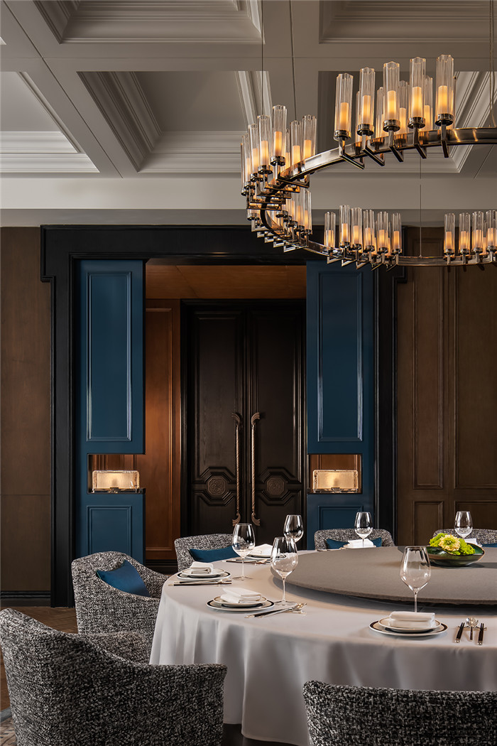 東方情懷國際審美  成都新榮記餐廳設計賞析