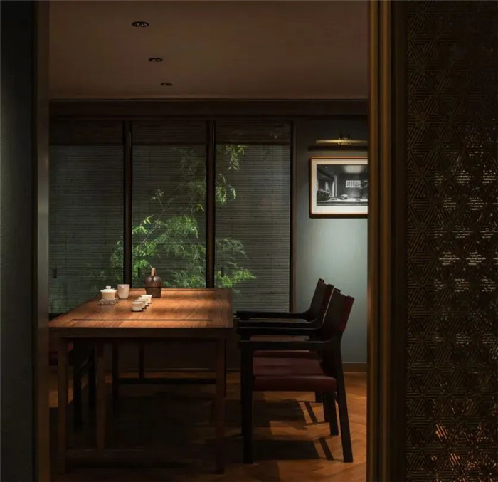 獨(dú)具當(dāng)代山水人文精神的龍吟九品高端餐飲設(shè)計(jì)