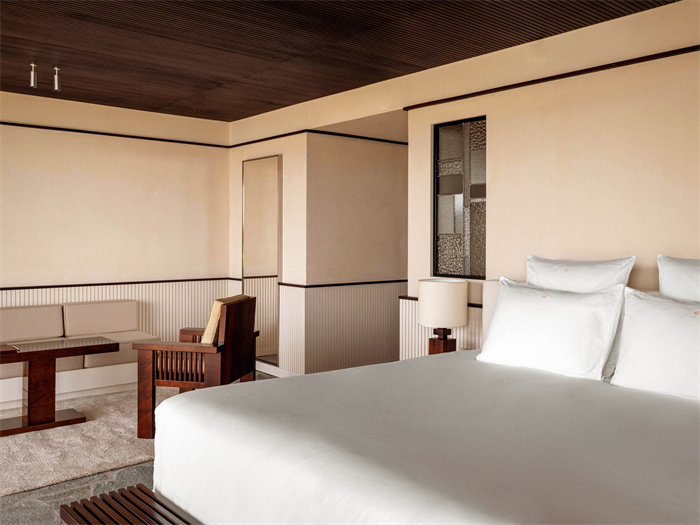 安提布海角海灘精品酒店翻新改造設(shè)計案例