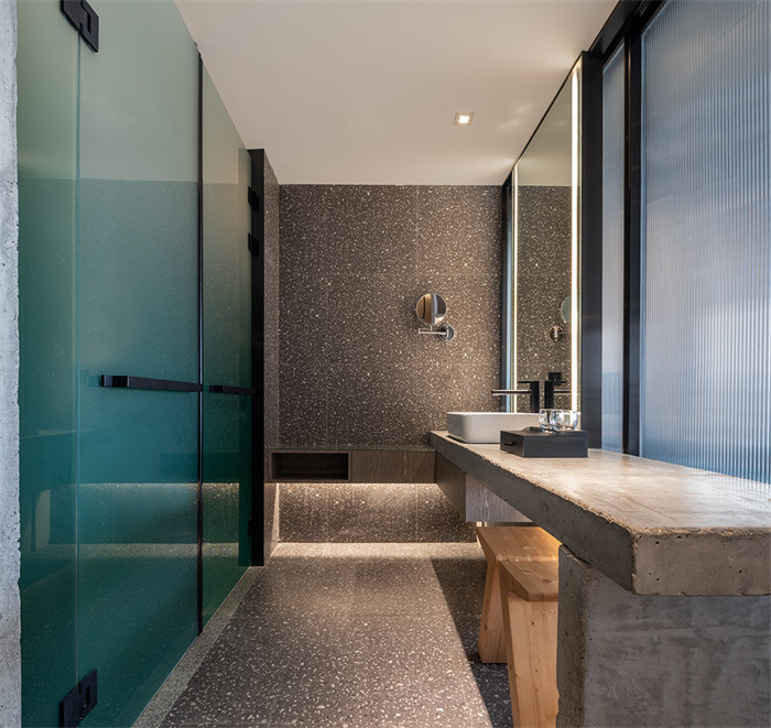 特色工業(yè)風(fēng)   海南三亞南夏藝術(shù)度假酒店設(shè)計