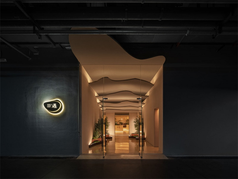以江南水鄉(xiāng)為靈感的江蘇宜興遇餐廳設(shè)計(jì)