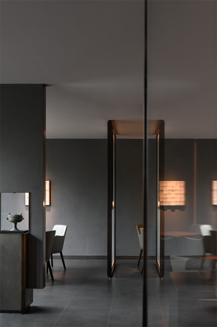 荊楚文化現(xiàn)代藝術(shù)  曾宴高端餐飲設(shè)計方案