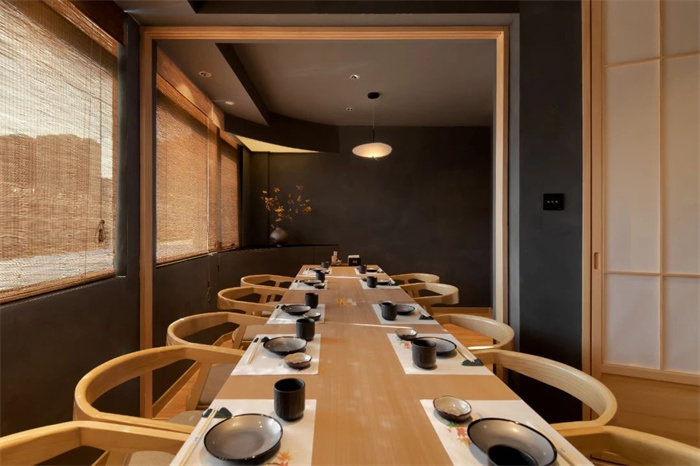 以匠心為主題的雲(yún)川割烹料理餐廳設(shè)計(jì)方案