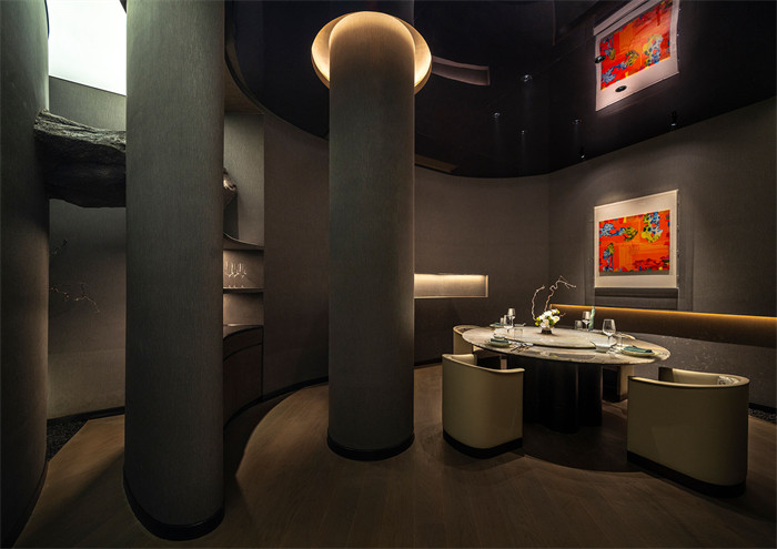 現(xiàn)代游園藝術(shù)  杭州西湖塔宴中餐廳設(shè)計賞析