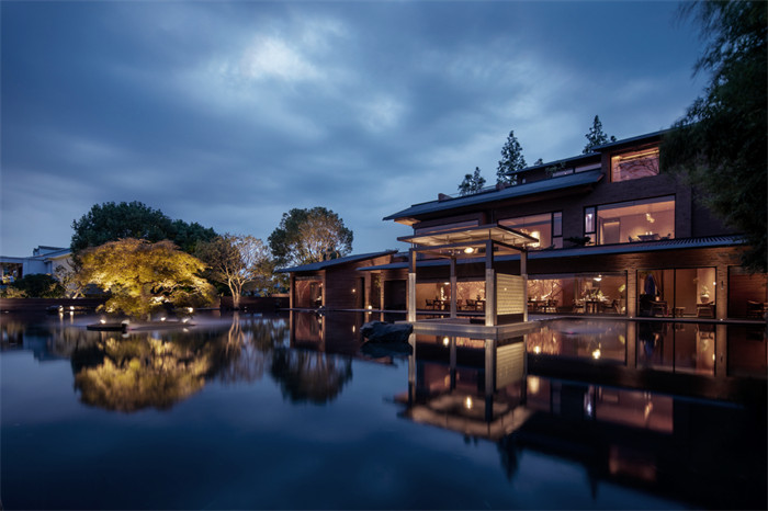 東方美學(xué)  龍吟山房新自然主義餐飲設(shè)計案例