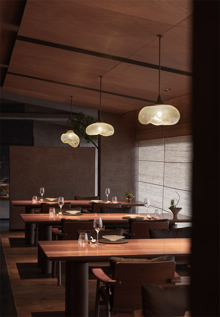 東方美學(xué)  龍吟山房新自然主義餐飲設(shè)計案例