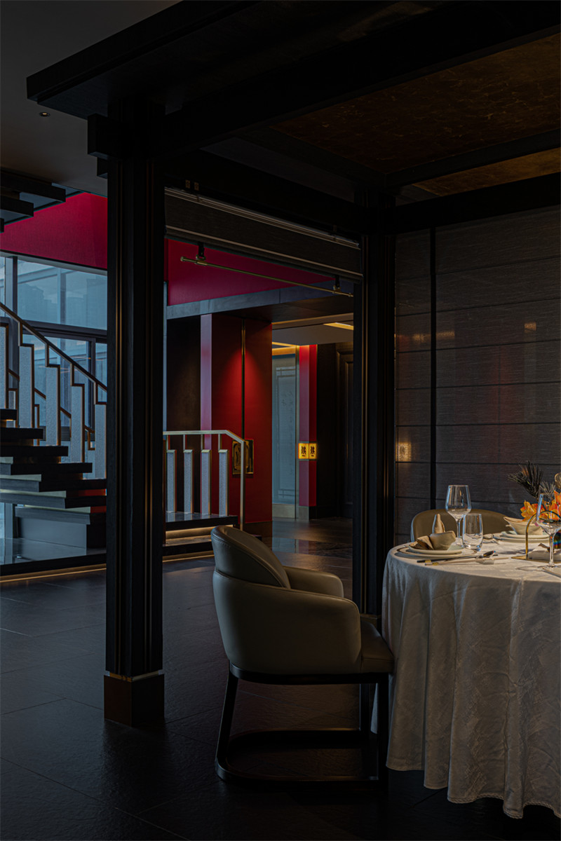 以戰(zhàn)國文化為背景的夕拾未央春秋餐廳設計