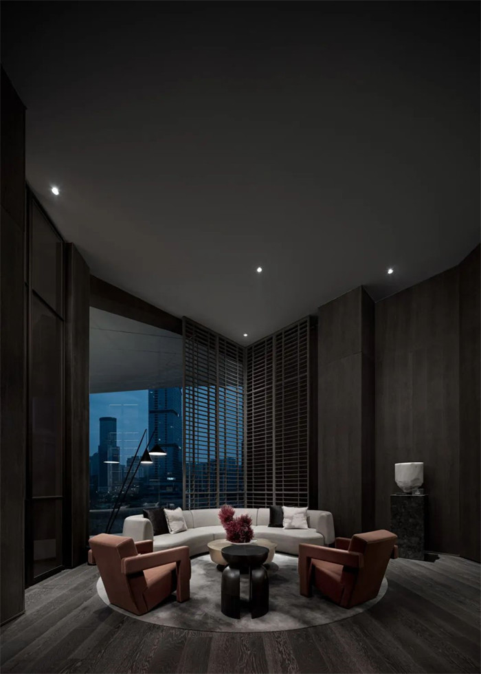 奢享藝術(shù)  重慶觀宸社區(qū)業(yè)主會所設(shè)計