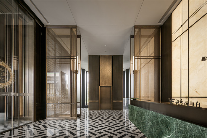 酒店式美學(xué)  越秀·湖與白營(yíng)銷會(huì)所設(shè)計(jì)