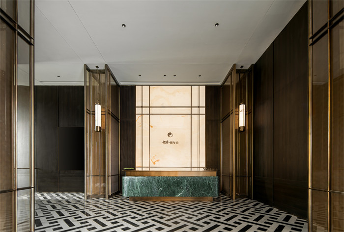 酒店式美學(xué)  越秀·湖與白營(yíng)銷會(huì)所設(shè)計(jì)