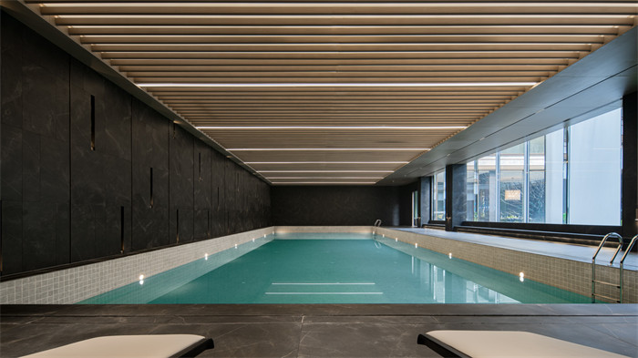 酒店式美學(xué)  越秀·湖與白營(yíng)銷會(huì)所設(shè)計(jì)