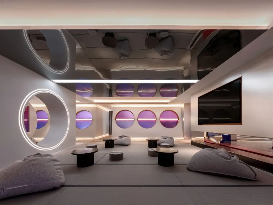 年輕時尚藝術(shù) 42°溫泉生活館設(shè)計案例