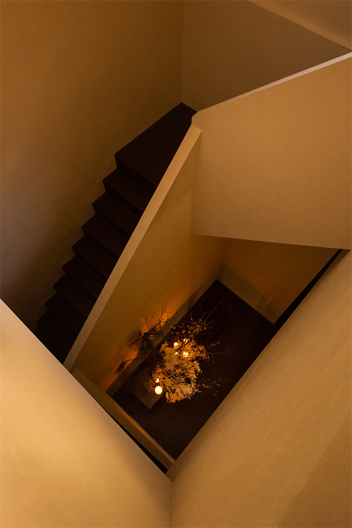 禪意東方美學(xué)  華暉熙翠珠寶香道茶室設(shè)計