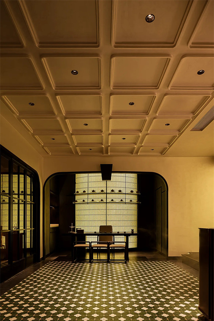 海派優(yōu)雅見東方  江蘇南京玉芙蓉餐廳設(shè)計(jì)