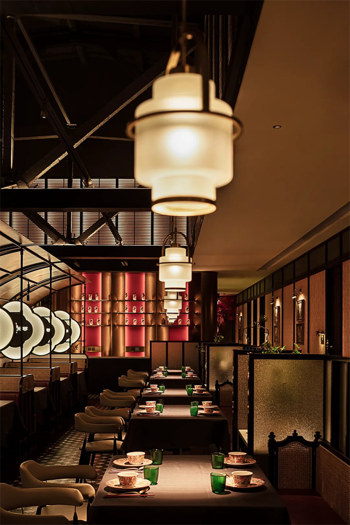 海派優(yōu)雅見東方  江蘇南京玉芙蓉餐廳設(shè)計(jì)