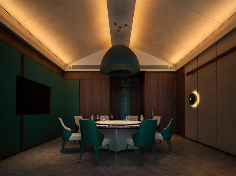 現(xiàn)代東方  氿間房現(xiàn)代潮菜高端餐飲設(shè)計案例