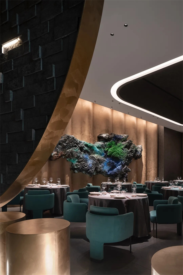 成都麓月·創(chuàng)藝新川味特色中餐廳設計