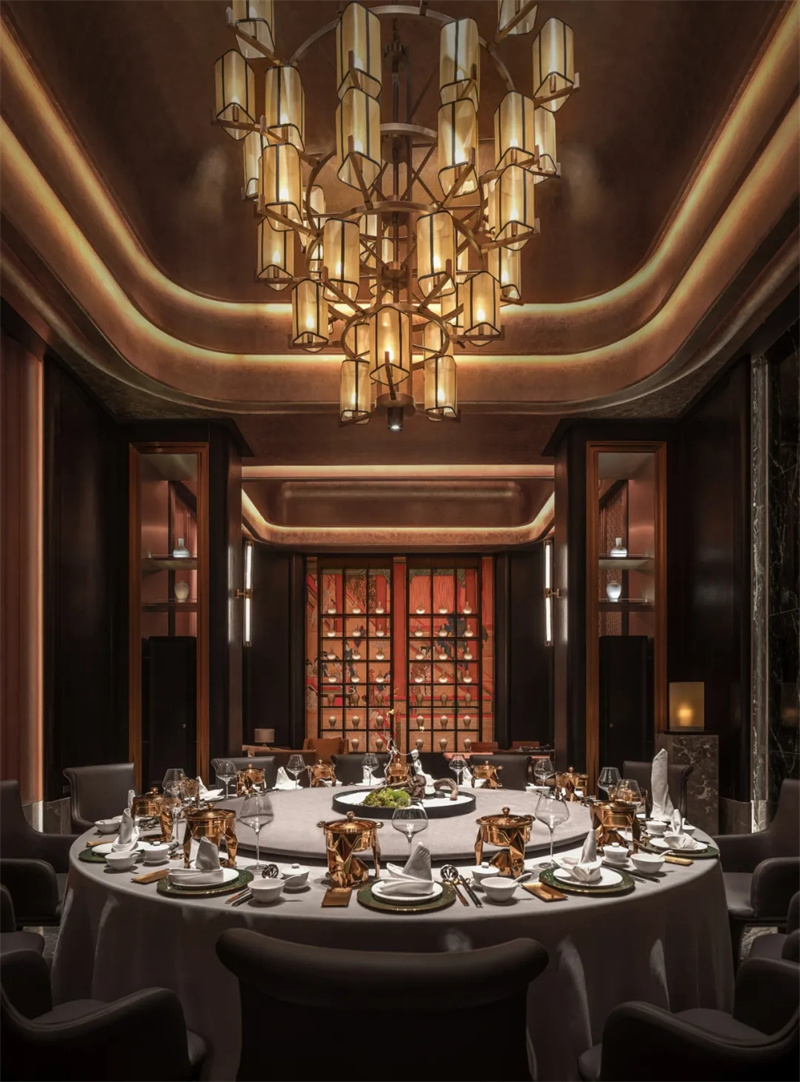 中西合璧  沈陽麗雅臻爐高端商務(wù)餐廳設(shè)計(jì)