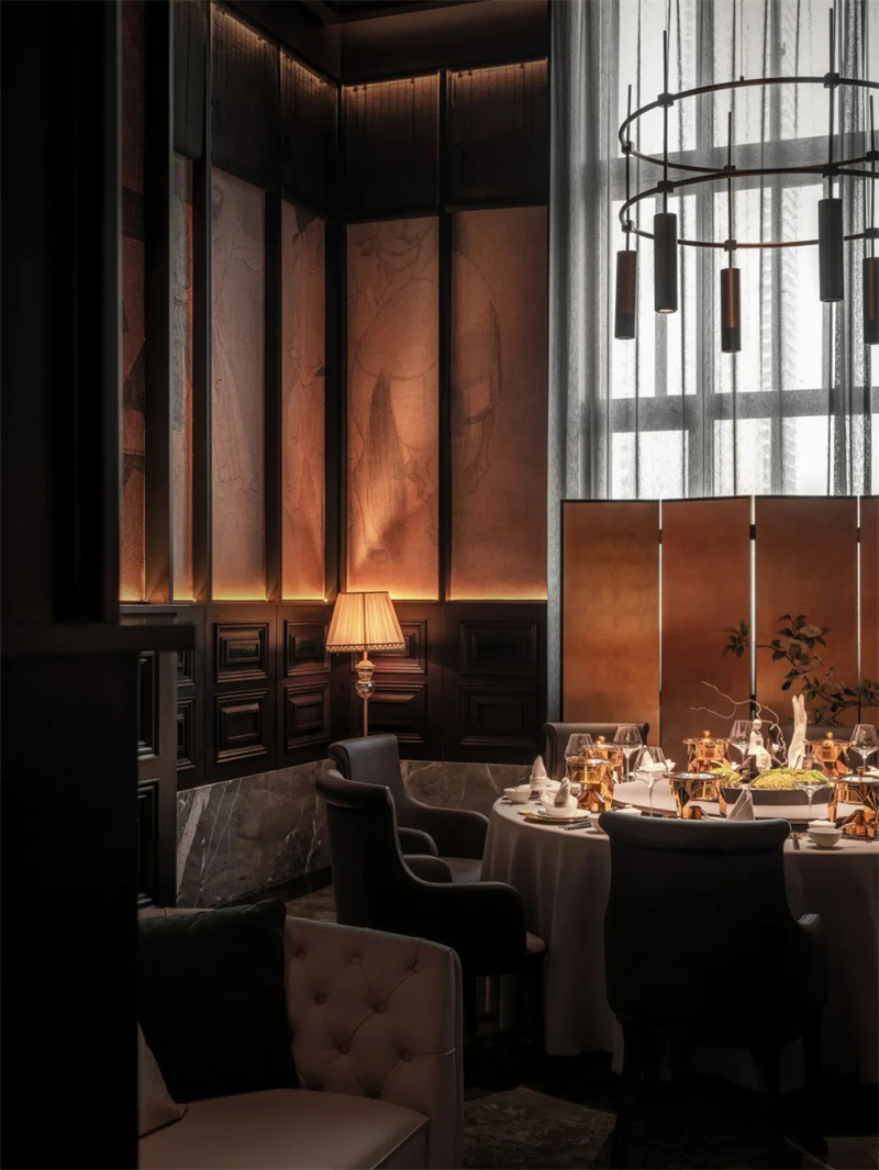 中西合璧  沈陽麗雅臻爐高端商務(wù)餐廳設(shè)計(jì)