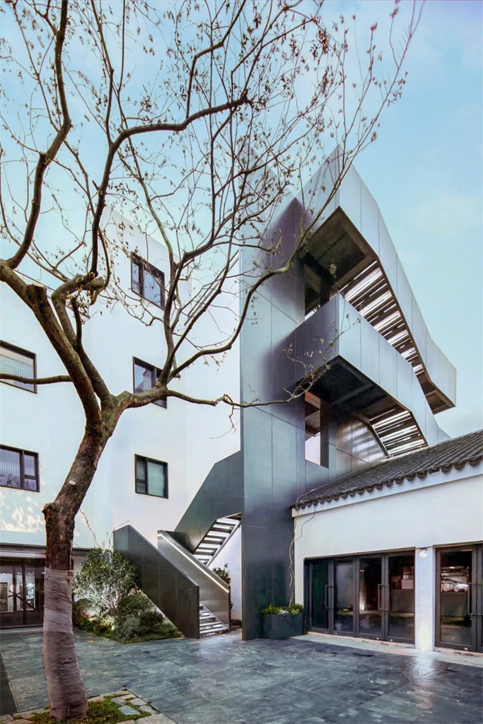 園林式酒店設(shè)計(jì)   蘇州有熊觀前街店設(shè)計(jì)