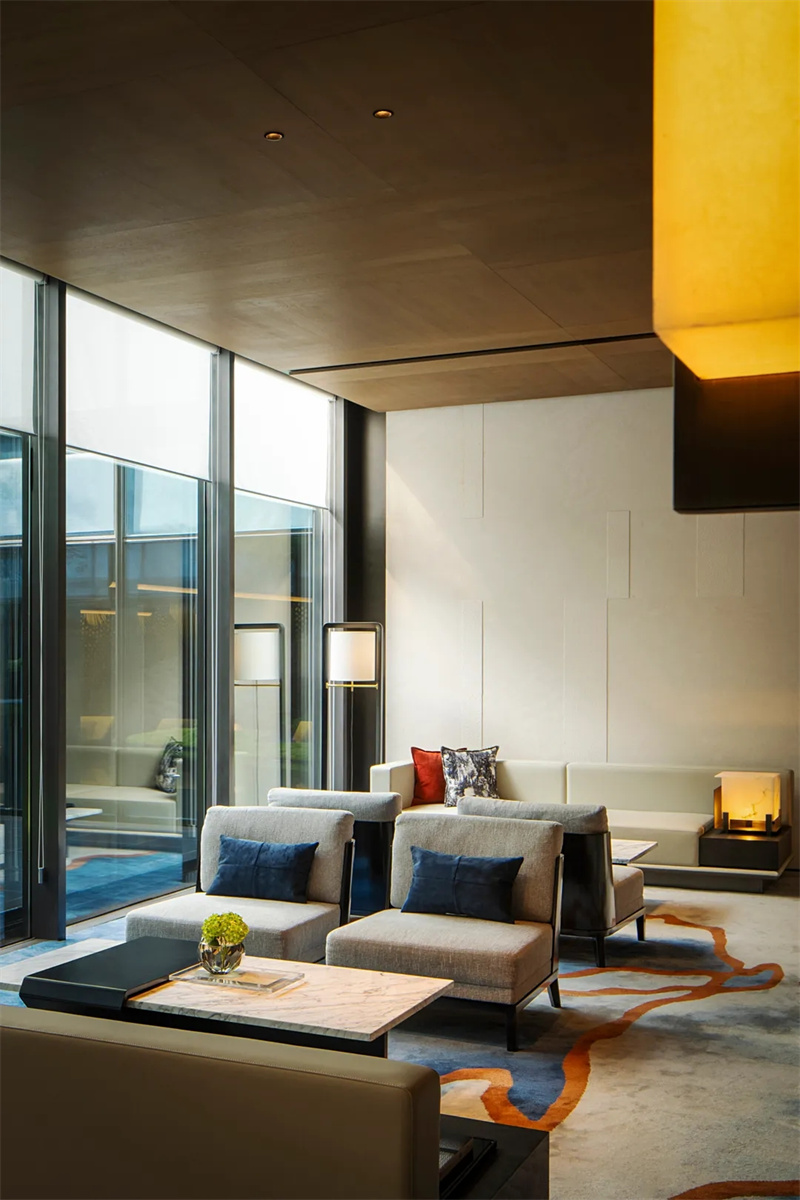 南京瞻月府高端社區(qū)業(yè)主會所設(shè)計(jì)案例