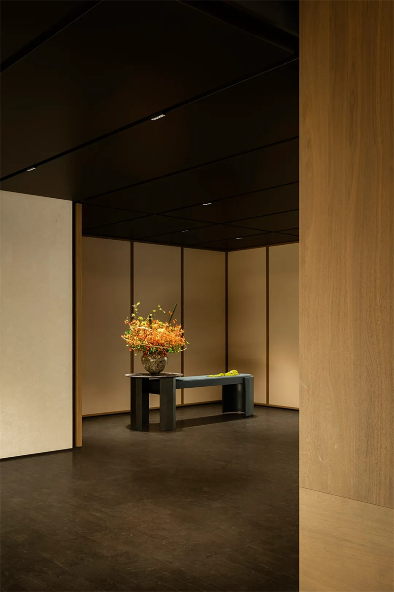 南京瞻月府高端社區(qū)業(yè)主會所設(shè)計(jì)案例